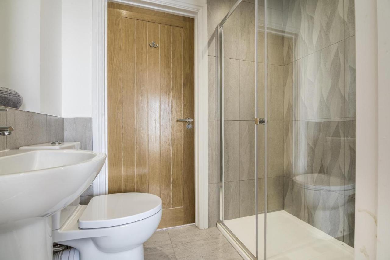 Milford Street - 5 Bedroom Luxurious Holiday Home - Сондерсфут Экстерьер фото