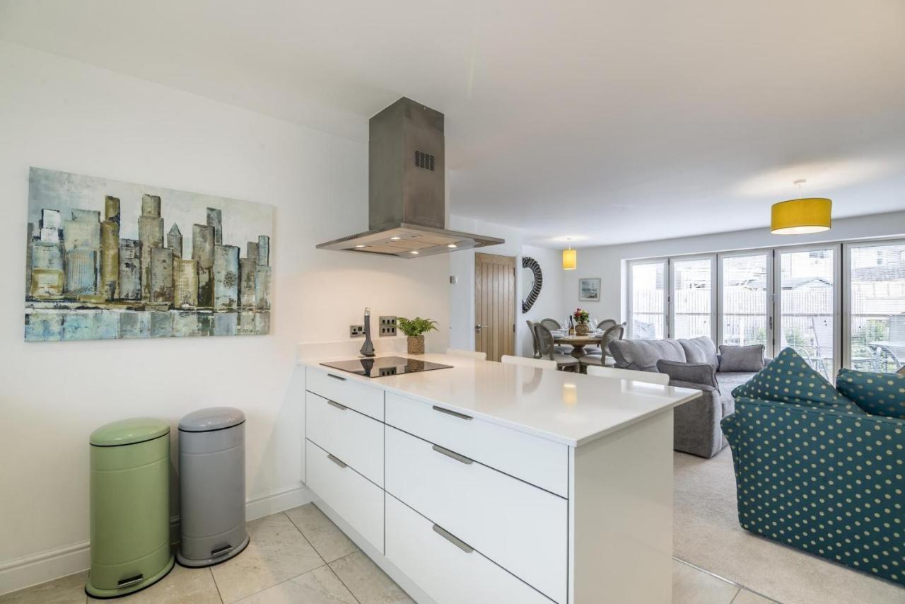 Milford Street - 5 Bedroom Luxurious Holiday Home - Сондерсфут Экстерьер фото