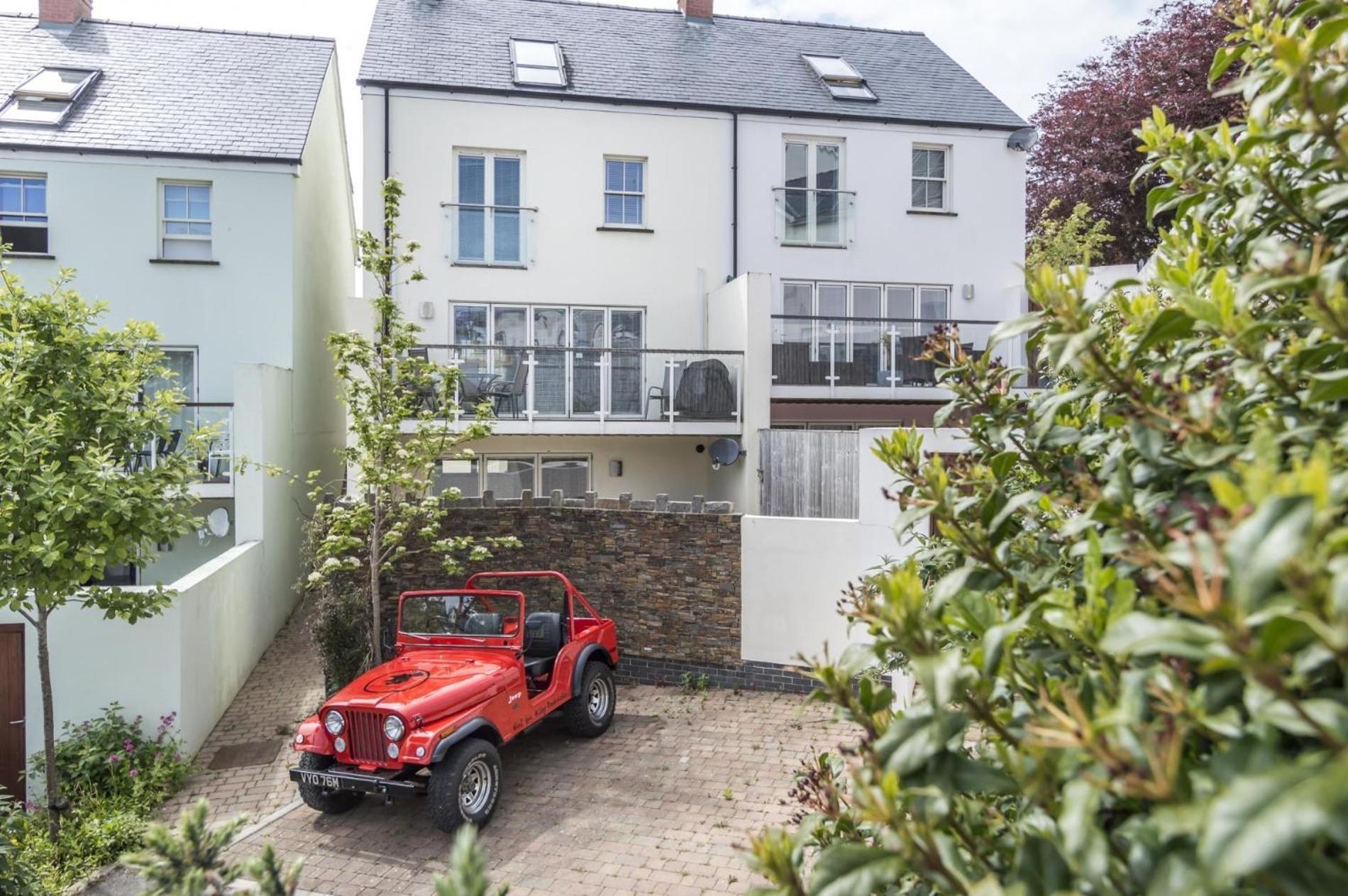 Milford Street - 5 Bedroom Luxurious Holiday Home - Сондерсфут Экстерьер фото